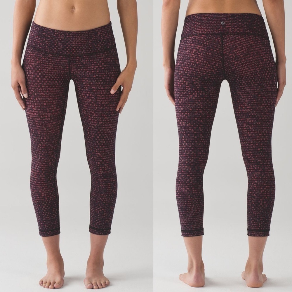 Lululemon Wunder Under Crop III Shatter Weave Dust Coral Plum Size 4